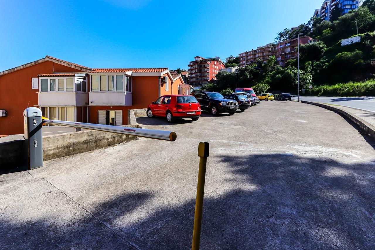 Apartment Mario Budva Exteriör bild